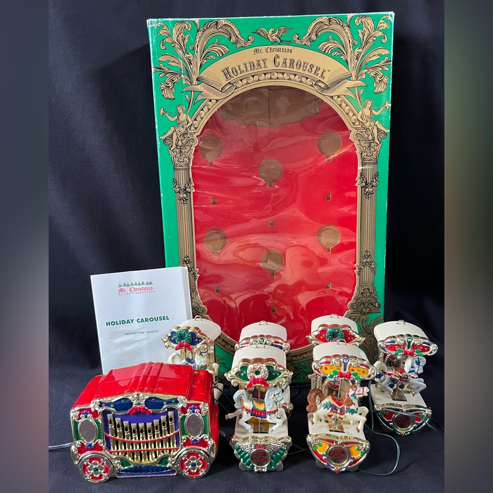 SOLD-Vintage 1992/1993 Mr Christmas Holiday Carousel Special Edition. SEE VIDEO!